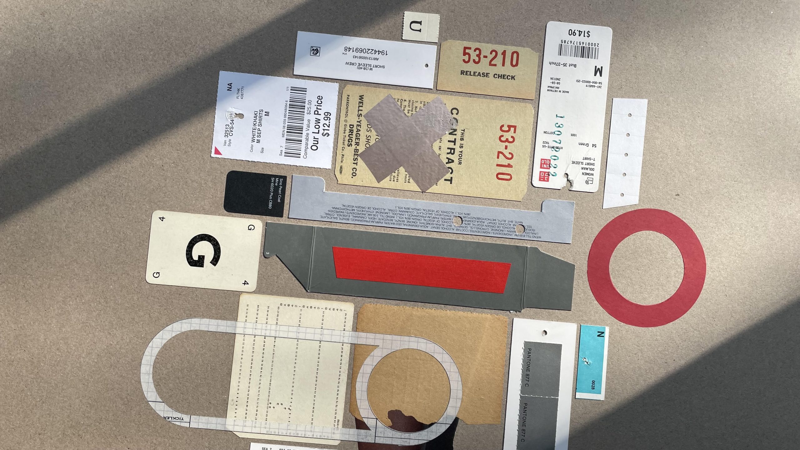 Iteraciones, First Impression: Patricio Vallejos lleva el lenguaje del diseño al terreno del arte en Galería 1712